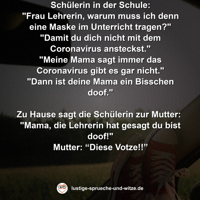 Sch&uuml;lerin in der Schule: