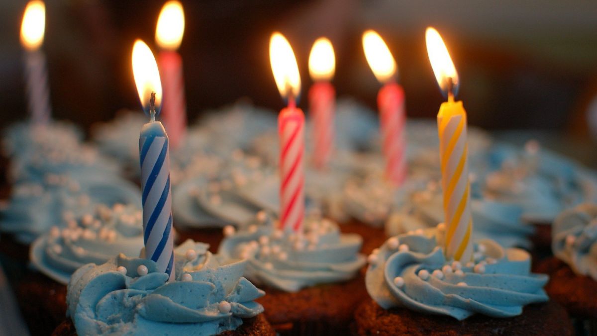 Lustiger Songtext: "Weil heute dein Geburtstag ist"